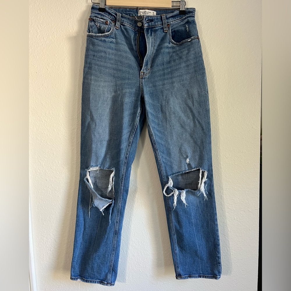 Abercrombie & Fitch Ultra High Rise Ankle Straight